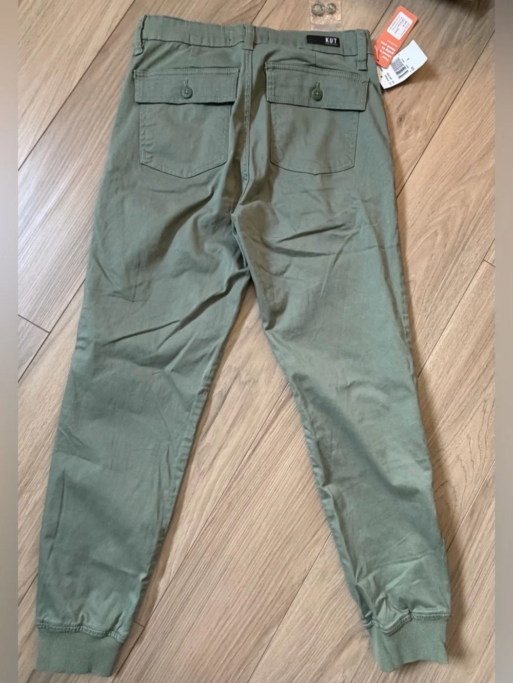 NWT Kut from the Kloth Wonens Herb Green Chris High Rise Jogger Pant Sz 4 - Picture 2 of 8